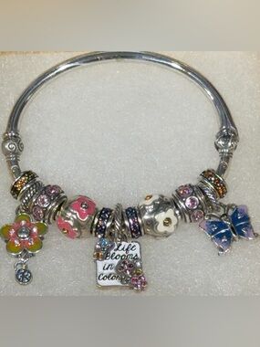 🦋🌺 BRIGHTON Silver Charm Bangle Bracelet! Great gift idea for Mom! #MothersDay